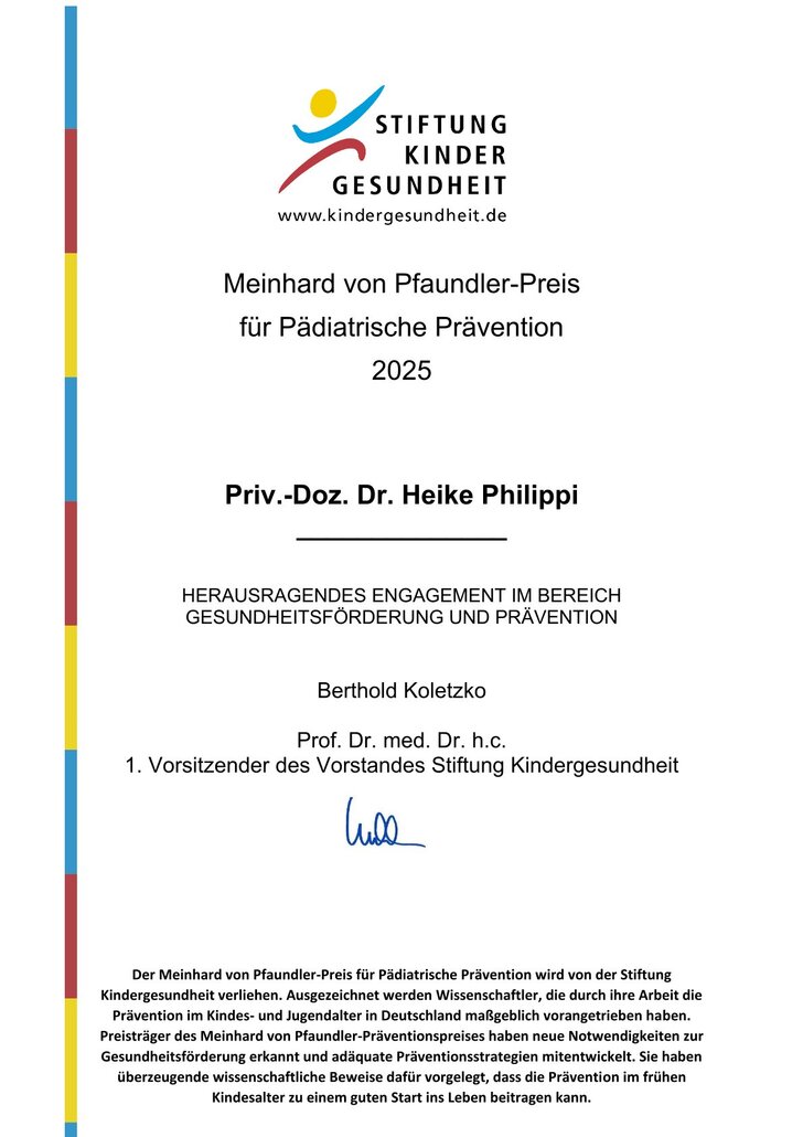 Urkunde Meinhardt-von-Pfaundler-Preis 2022 für pädiatrische Prävention Lajos Schöne